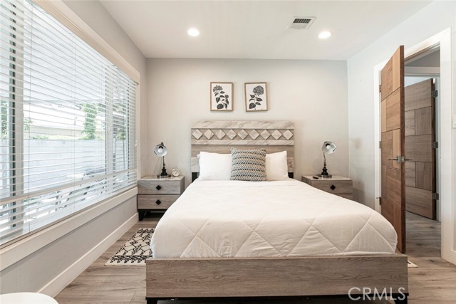 Detail Gallery Image 31 of 43 For 18033 Duncan St, Encino,  CA 91316 - 3 Beds | 2 Baths