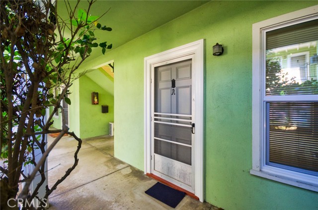 706 Brent, South Pasadena CA: https://media.crmls.org/medias/0a4169c8-39fd-4f6f-8114-898125905716.jpg