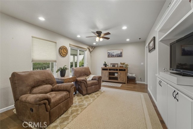 Detail Gallery Image 31 of 47 For 655 Saddleback, Marysville,  CA 95901 - 3 Beds | 2/1 Baths