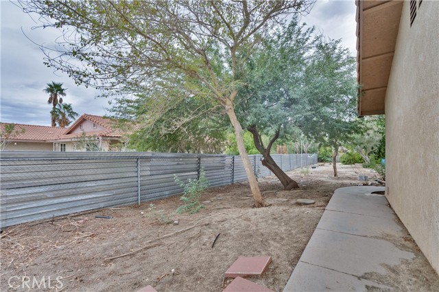 Detail Gallery Image 15 of 16 For 16575 via Montana, Desert Hot Springs,  CA 92240 - – Beds | – Baths