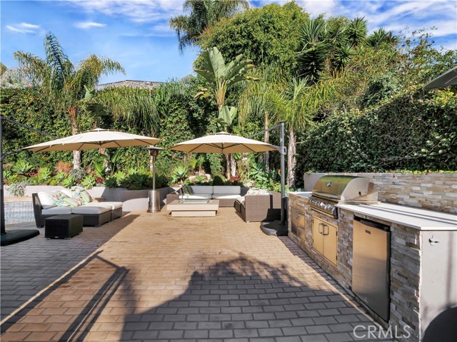 1820 Via Estudillo, Palos Verdes Estates, California 90274, 4 Bedrooms Bedrooms, ,3 BathroomsBathrooms,Residential,Sold,Via Estudillo,PV22014326