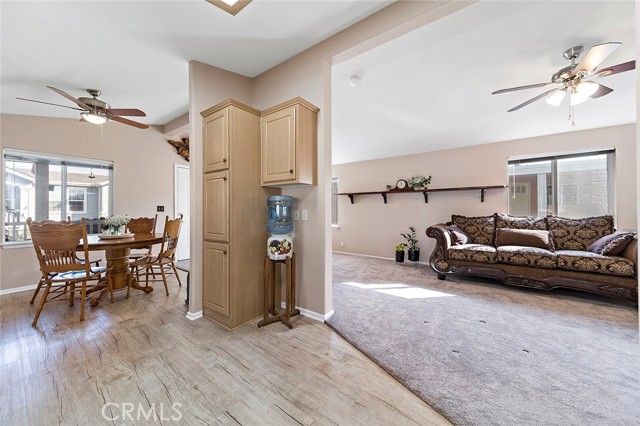 Photo #6: OC23200370 Listing 