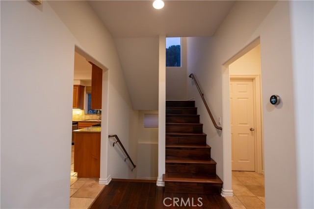 1259 Gonzales Road, Simi Valley CA: https://media.crmls.org/medias/0a4381c0-328f-47d6-b9cb-4e08335703ce.jpg