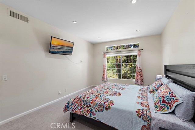 87 Montara Drive, Aliso Viejo CA: https://media.crmls.org/medias/0a43a7ba-9477-4b76-b09b-9d73aa5e73e4.jpg
