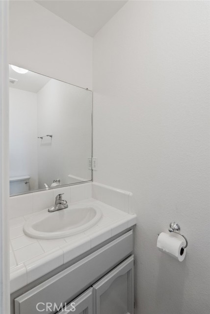 Detail Gallery Image 22 of 32 For 231 Ridgeview Ct, Valley Springs,  CA 95252 - 4 Beds | 2/1 Baths