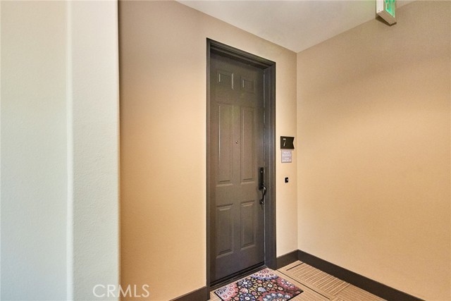 401 S Anaheim Boulevard, Anaheim CA: https://media.crmls.org/medias/0a45b48d-b2df-4443-9512-33576dedde27.jpg