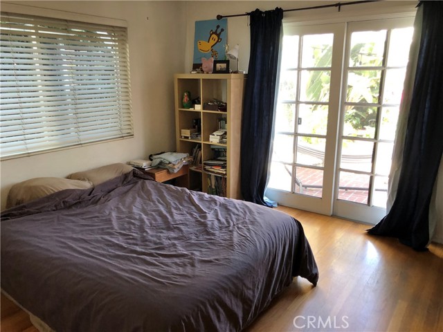 636 23rd Street, Manhattan Beach, California 90266, 4 Bedrooms Bedrooms, ,2 BathroomsBathrooms,Residential,Sold,23rd,SB21125947
