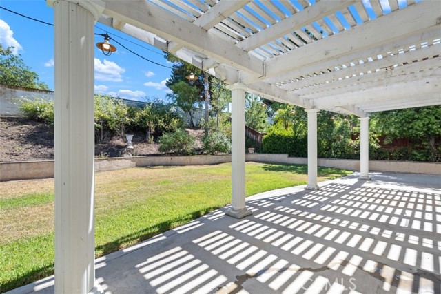 1124 Andrew Lane, Corona CA: https://media.crmls.org/medias/0a46dbc6-ba73-4543-911a-d6e7ef65abf2.jpg