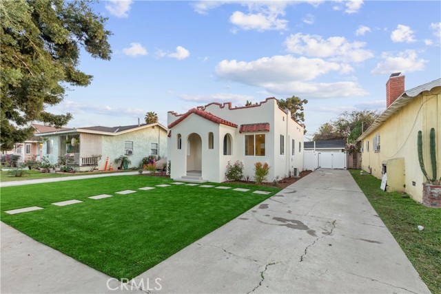 Detail Gallery Image 3 of 25 For 1330 E 56th, Long Beach,  CA 90805 - 2 Beds | 1 Baths