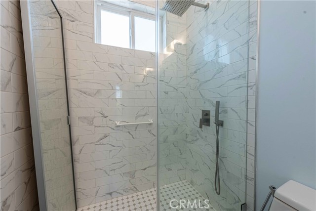 Detail Gallery Image 18 of 27 For 5414 Lake Crest Dr #B,  Agoura Hills,  CA 91301 - 2 Beds | 2 Baths