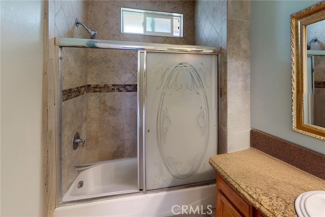 Detail Gallery Image 7 of 29 For 2372 W 29th, Los Angeles,  CA 90018 - – Beds | – Baths