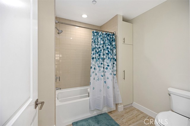 Detail Gallery Image 28 of 40 For 402 Rockefeller #408,  Irvine,  CA 92612 - 2 Beds | 2/1 Baths