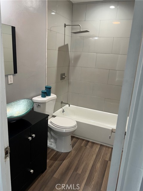 3512 Michigan, East Los Angeles CA: https://media.crmls.org/medias/0a484e51-0bf6-44de-b5d5-d76444e1dd2f.jpg