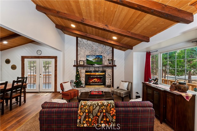 Detail Gallery Image 5 of 31 For 488 Division Dr, Big Bear City,  CA 92314 - 3 Beds | 2 Baths