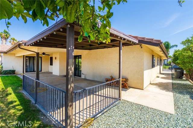 4050 Bordeaux Lane, Hemet CA: https://media.crmls.org/medias/0a49e5a4-c9d0-44c6-b78b-ef5bad491c9b.jpg