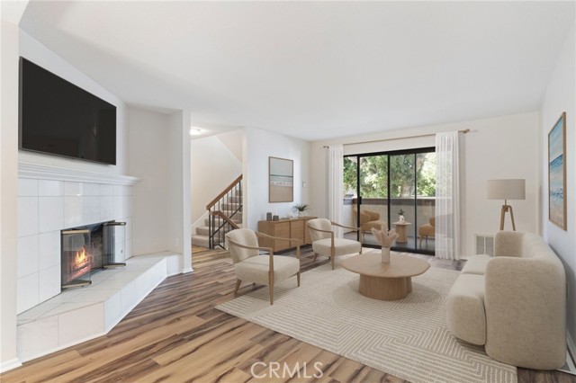 676 Shepard Street, San Pedro CA: https://media.crmls.org/medias/0a4b7c08-e189-48d9-b4d1-be57eb908c68.jpg