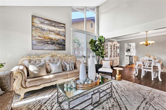 Detail Gallery Image 11 of 66 For 5865 Rexford Ave, Cypress,  CA 90630 - 5 Beds | 4 Baths