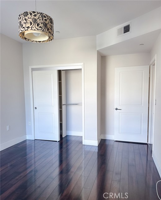 Detail Gallery Image 21 of 26 For 1411 N Detroit St #402,  Los Angeles,  CA 90046 - 3 Beds | 2/1 Baths