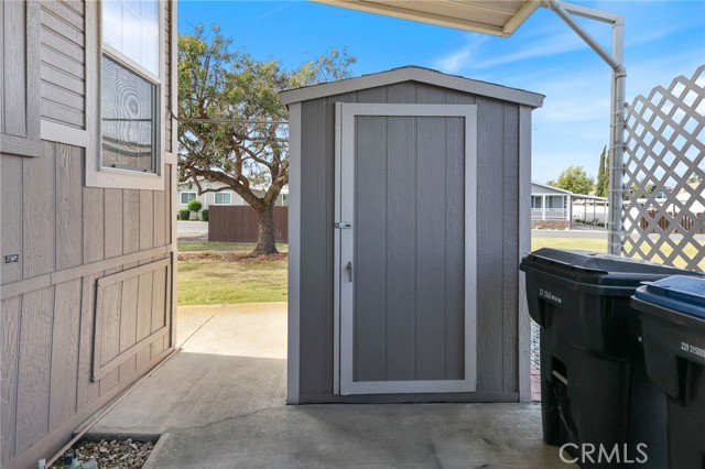 15111 Pipeline Avenue, Chino Hills CA: https://media.crmls.org/medias/0a4bc42b-7338-405e-98a7-378c0ac783a6.jpg