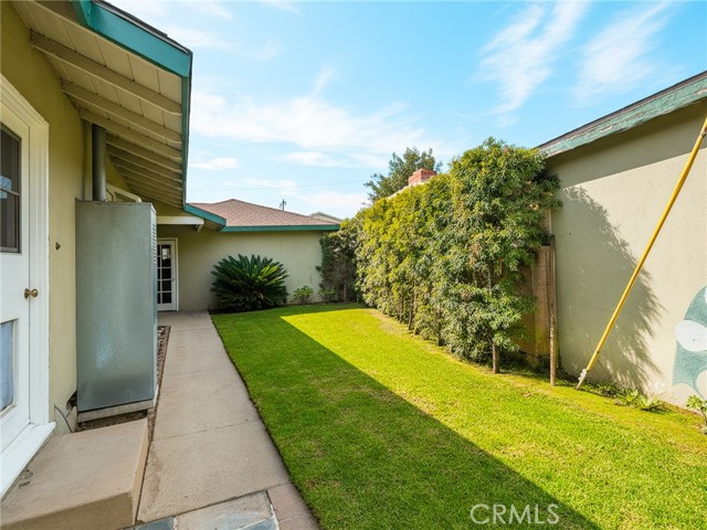 Detail Gallery Image 31 of 35 For 12509 Manor Dr, Hawthorne,  CA 90250 - 3 Beds | 2 Baths