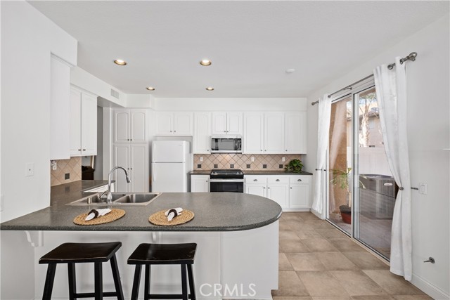 Kitchen and counter bar