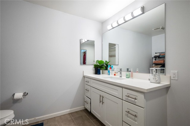 Detail Gallery Image 17 of 21 For 100 S Alameda St #210,  Los Angeles,  CA 90012 - 1 Beds | 1 Baths