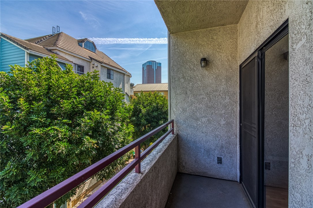 Detail Gallery Image 25 of 30 For 730 W 4th St #306,  Long Beach,  CA 90802 - 2 Beds | 2 Baths