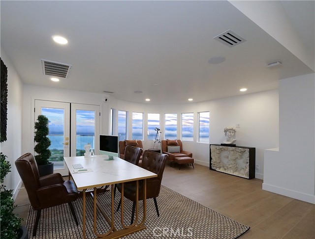 Detail Gallery Image 24 of 54 For 32551 Seacliff Dr, Rancho Palos Verdes,  CA 90275 - 4 Beds | 3/1 Baths