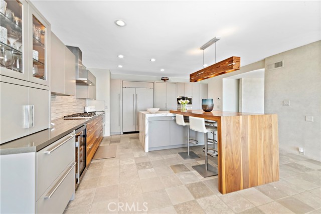 Detail Gallery Image 22 of 57 For 535 Dunnegan Dr, Laguna Beach,  CA 92651 - 4 Beds | 3/1 Baths