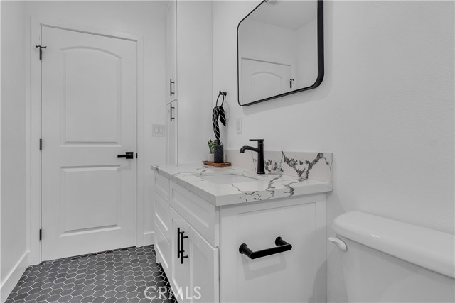 Detail Gallery Image 19 of 35 For 13061 Tiller Avenue, Orange,  CA 92868 - 3 Beds | 2 Baths