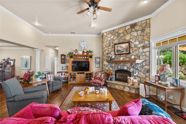 Detail Gallery Image 18 of 75 For 13678 Scenic Crest Dr, Yucaipa,  CA 92399 - 4 Beds | 2/1 Baths