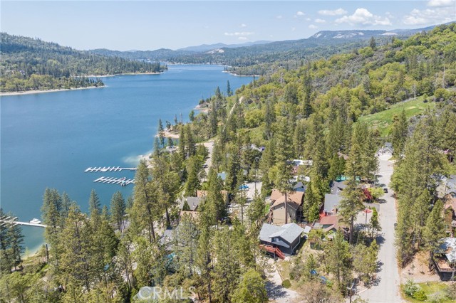 Detail Gallery Image 61 of 67 For 37651 Shoreline Dr, Bass Lake,  CA 93604 - 2 Beds | 2/1 Baths