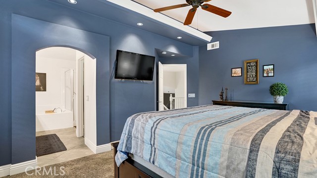 27 Apache Drive, Trabuco Canyon CA: https://media.crmls.org/medias/0a4f2ba6-c928-44ba-9a1a-6a0d9d44f937.jpg