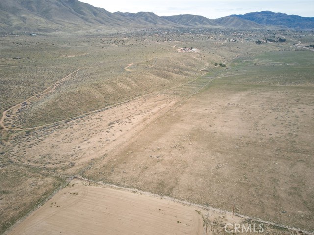 0 Deep Creek Road, Apple Valley, California 92308, ,Land,For Sale,0 Deep Creek Road,CRHD24037682