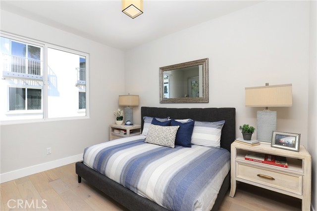 5 Brookline Avenue, Phillips Ranch CA: https://media.crmls.org/medias/0a504f75-fab6-459f-9b46-3f8406c2d3d6.jpg