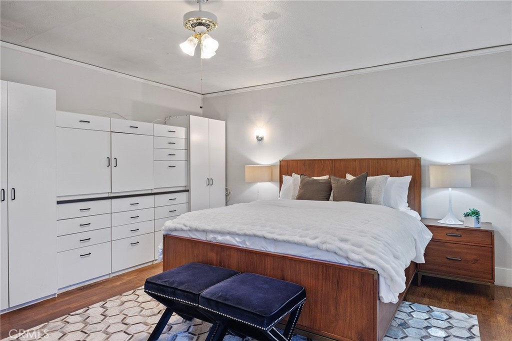 MLS #OC25144639 img 16