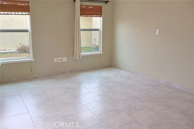 5011 W 134th Place, Hawthorne CA: https://media.crmls.org/medias/0a517f88-66bb-4fda-85d9-69c295c7731e.jpg