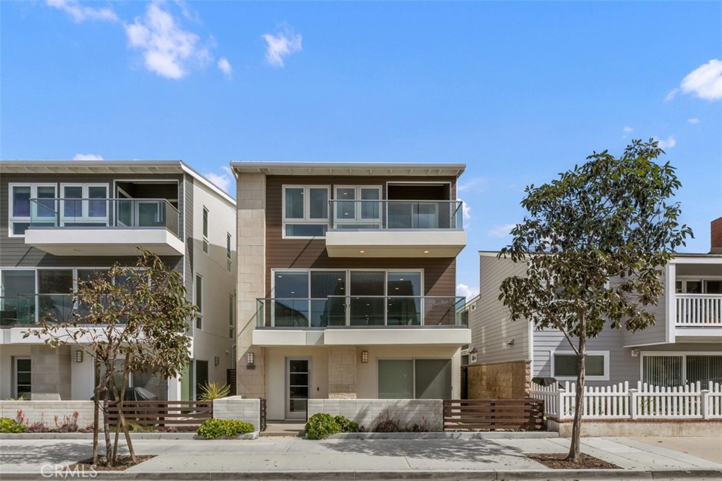 5412 Seashore Drive, Newport Beach, CA 92663