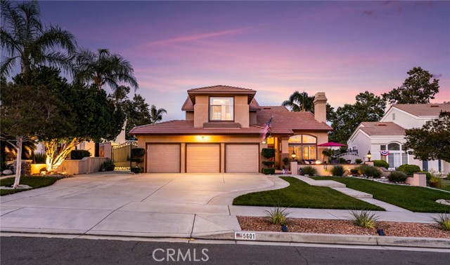 5601 Crestline Place, Rancho Cucamonga CA: https://media.crmls.org/medias/0a51c5f8-0428-400a-a3ca-2d45cd0521ff.jpg