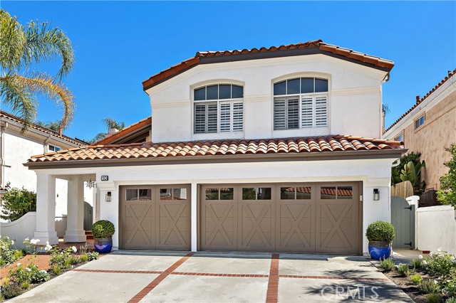 10 Novilla, Laguna Niguel CA: https://media.crmls.org/medias/0a532f7e-e7bb-44ae-8394-b872e894afe5.jpg