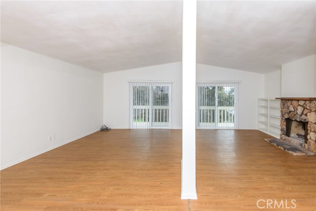 920 Loma Drive, Hermosa Beach, California 90254, 3 Bedrooms Bedrooms, ,2 BathroomsBathrooms,Residential,Sold,Loma,SB17005195
