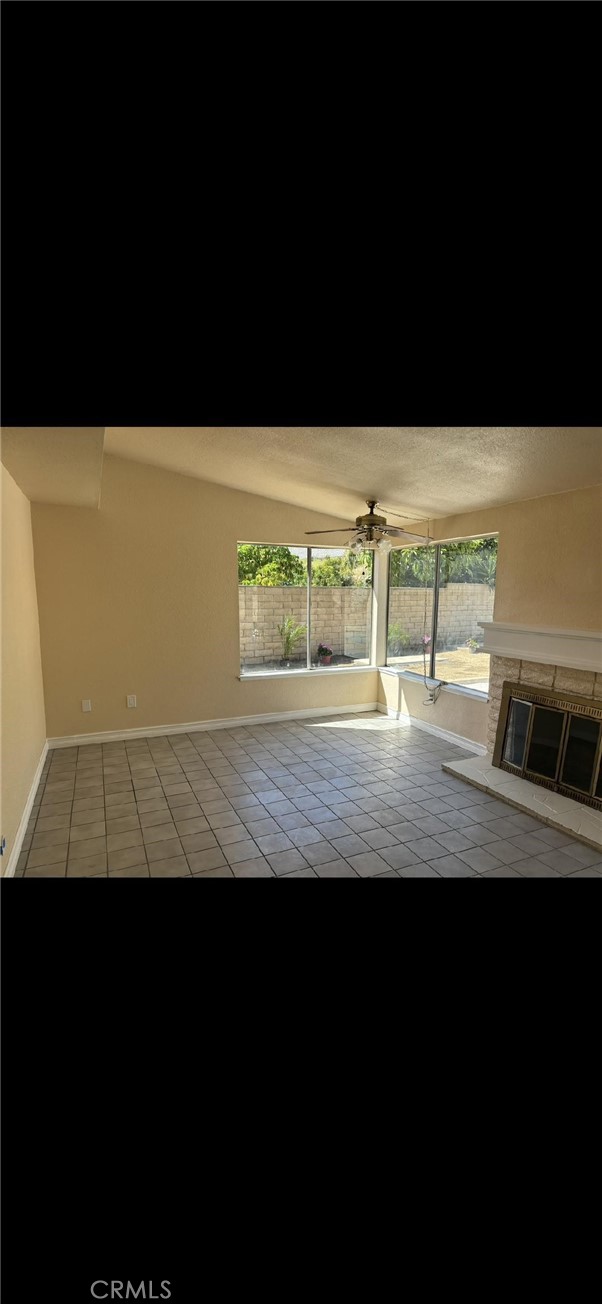 Detail Gallery Image 21 of 26 For 1595 Del Norte Dr, Corona,  CA 92879 - 4 Beds | 2 Baths