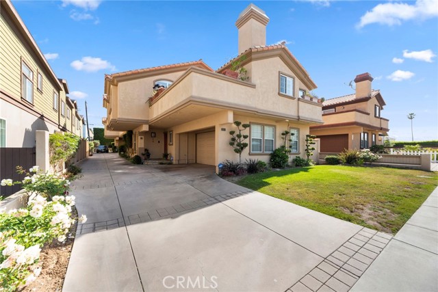 2514 Gates Avenue, Redondo Beach, California 90278, 3 Bedrooms Bedrooms, ,2 BathroomsBathrooms,Residential,Sold,Gates,SB22086525