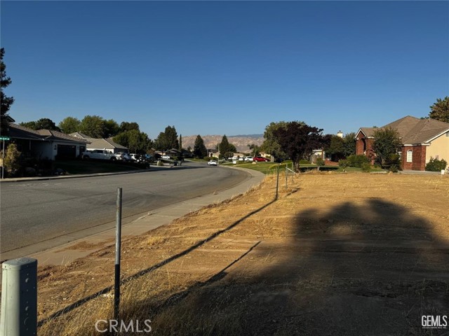 Detail Gallery Image 4 of 4 For 12103 Vista Montana, Bakersfield,  CA 93306 - – Beds | – Baths