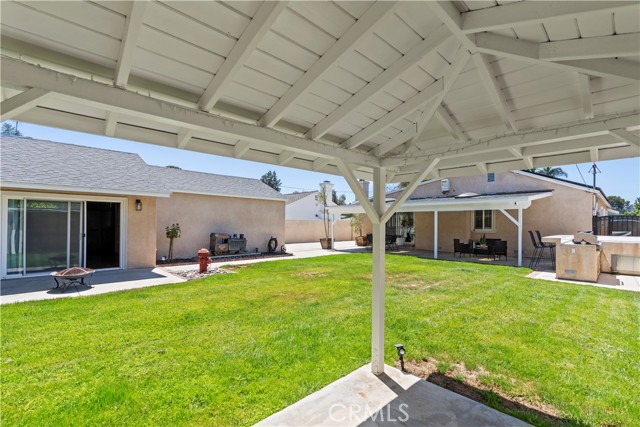 Image 21 of 33 For 15037 Hiawatha Street