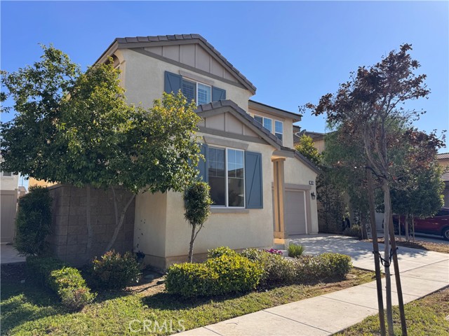 Detail Gallery Image 2 of 42 For 12827 Meridian St, Corona,  CA 92880 - 4 Beds | 3 Baths