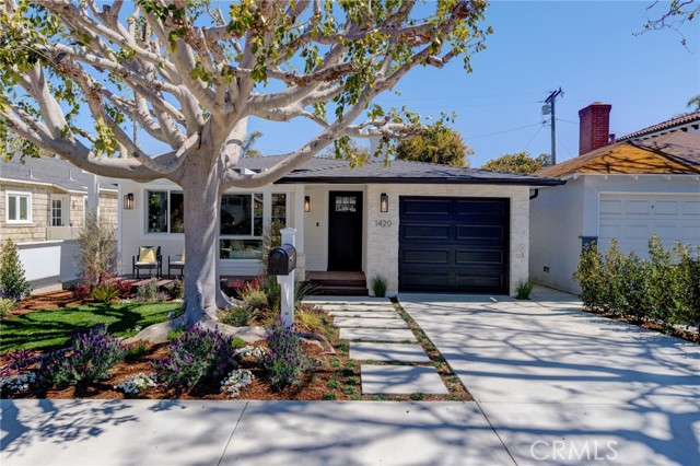 1420 Walnut Avenue, Manhattan Beach, California 90266, 3 Bedrooms Bedrooms, ,1 BathroomBathrooms,Residential,Sold,Walnut,SB23054654