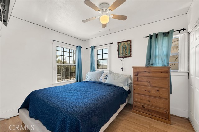 Detail Gallery Image 11 of 19 For 5413 Meridian St, Los Angeles,  CA 90042 - 3 Beds | 1 Baths