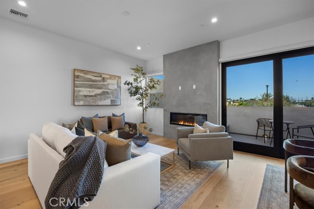 615 Aviation Way, Manhattan Beach, California 90266, 3 Bedrooms Bedrooms, ,2 BathroomsBathrooms,Residential,For Sale,Aviation,SB25243273 615 Aviation Way, Manhattan Beach, California 90266, 3 Bedrooms Bedrooms, ,2 BathroomsBathrooms,Residential,For Sale,Aviation,SB25243273