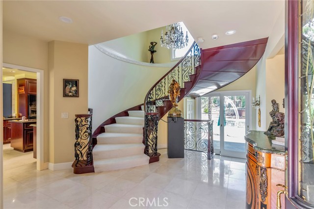 Image 18 of 75 For 20585 Whispering Oaks Drive